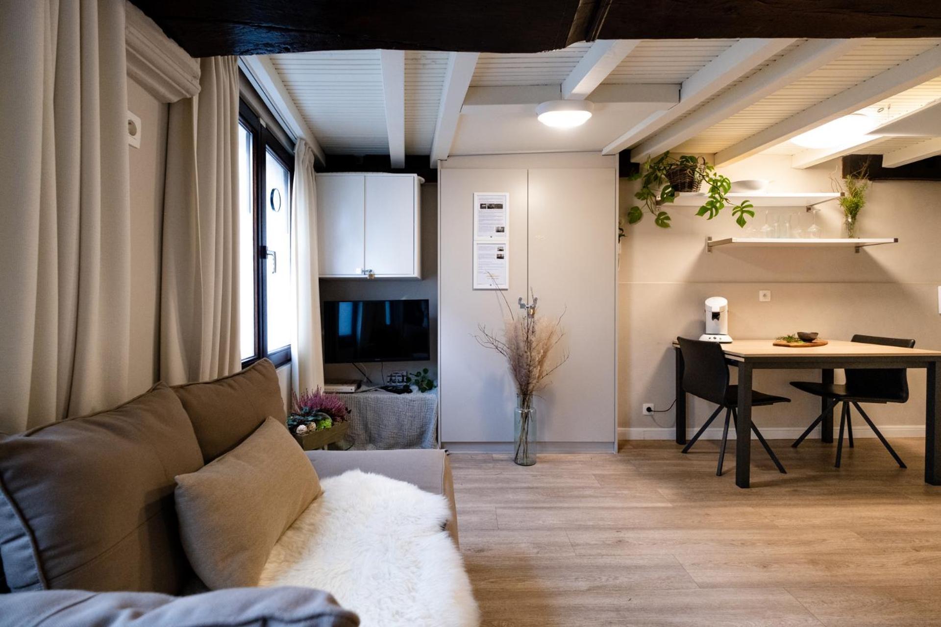 CityHome Antwerpen Zimmer foto
